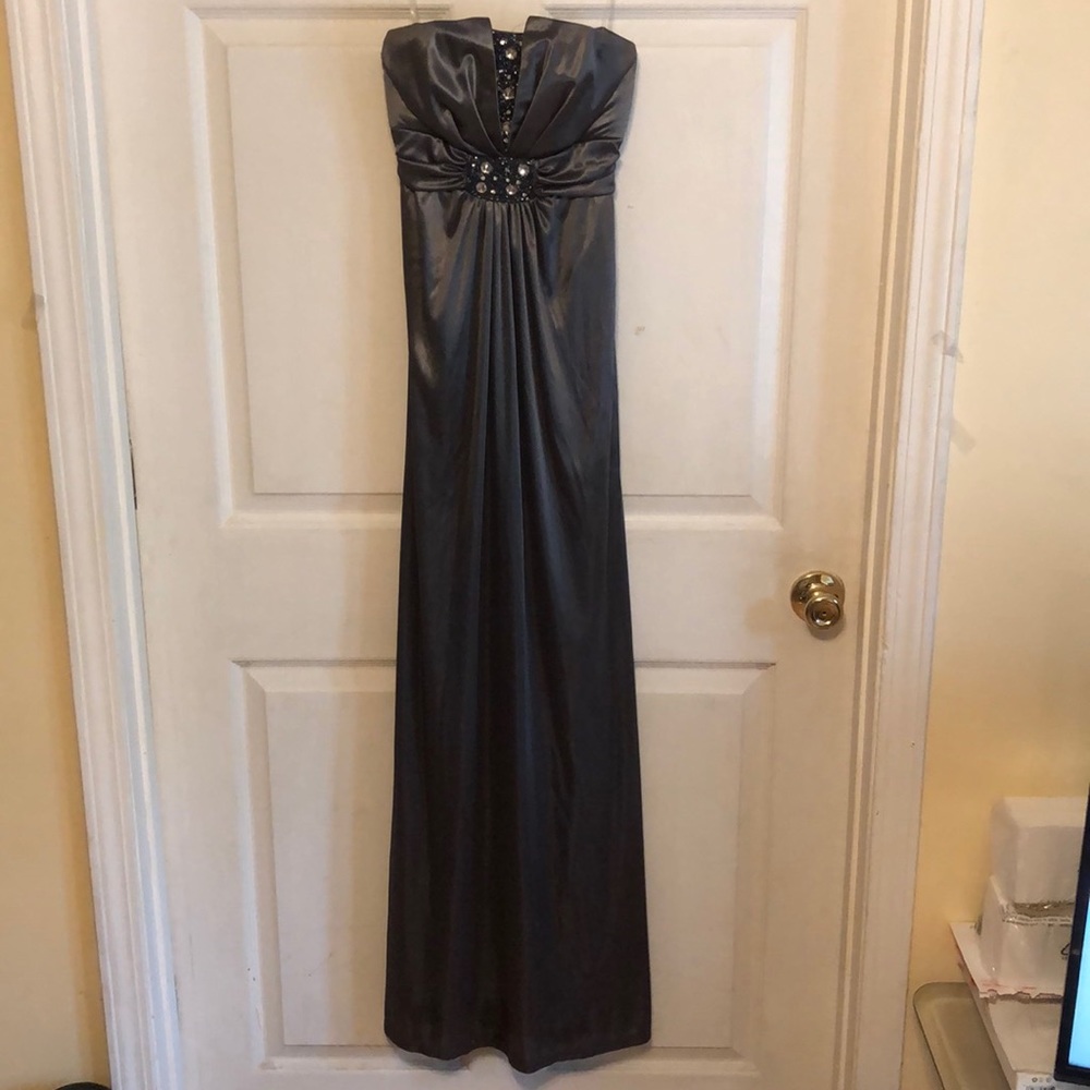 Grey dress